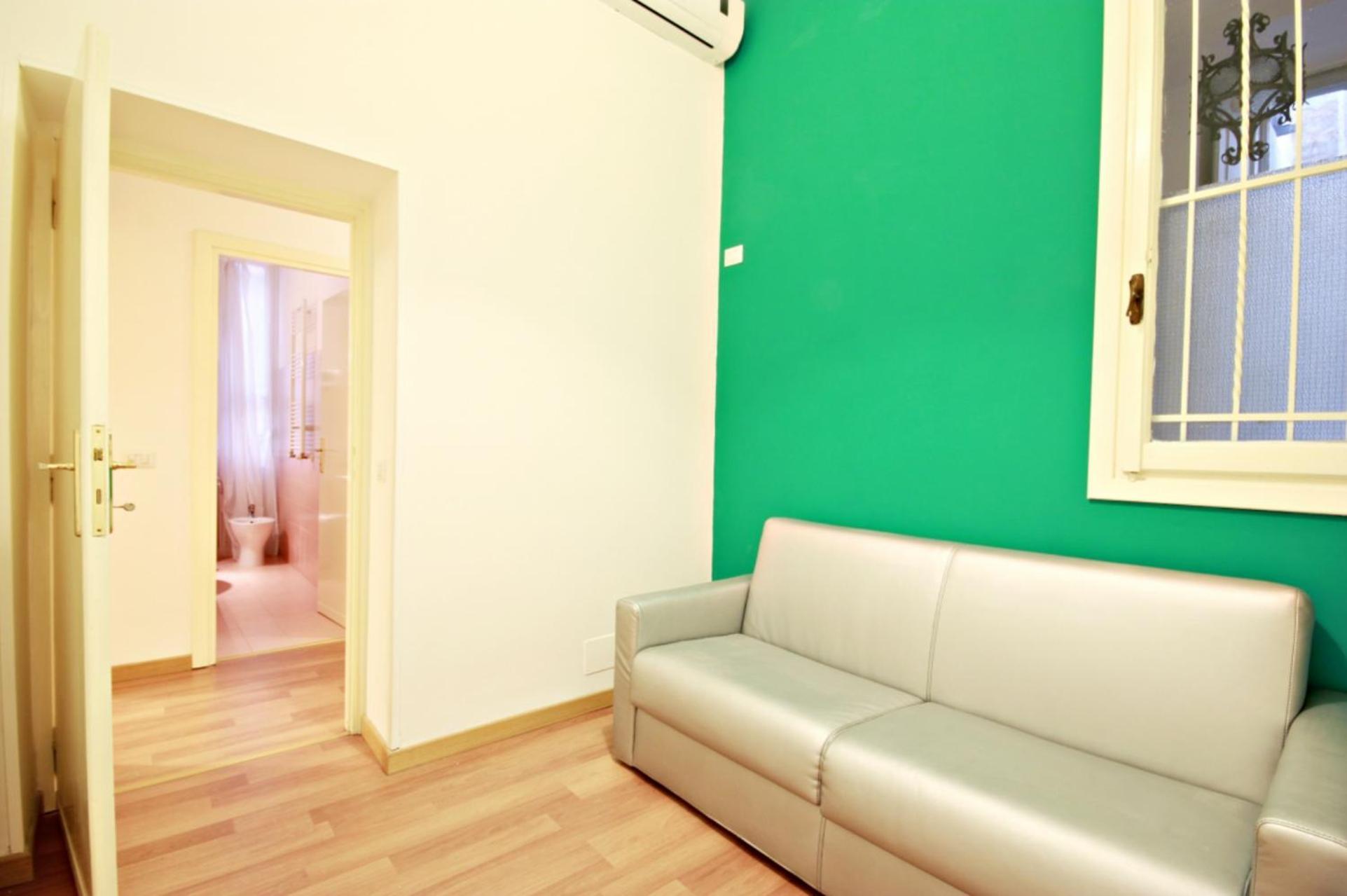 Colosseum - Big And Comfortable Apartment روما المظهر الخارجي الصورة